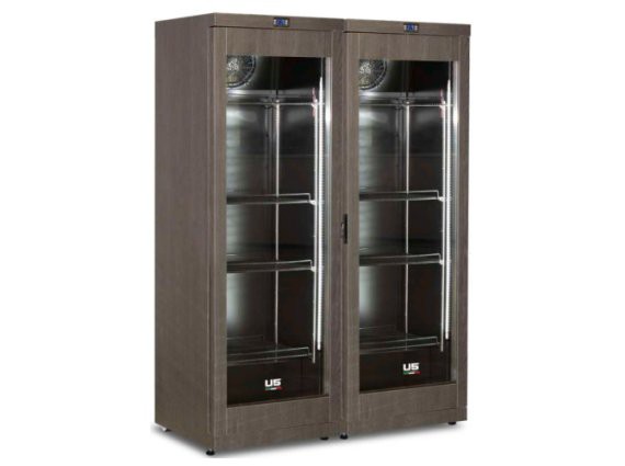 Vetrina verticale per vino CW 800 2MT L rivestimento in legno +2/+20°.